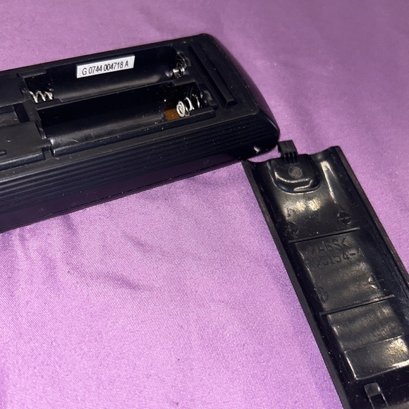 SONY TV IR Remote Control RM-YD021 television remote control graphite black used - Picture 7 of 7